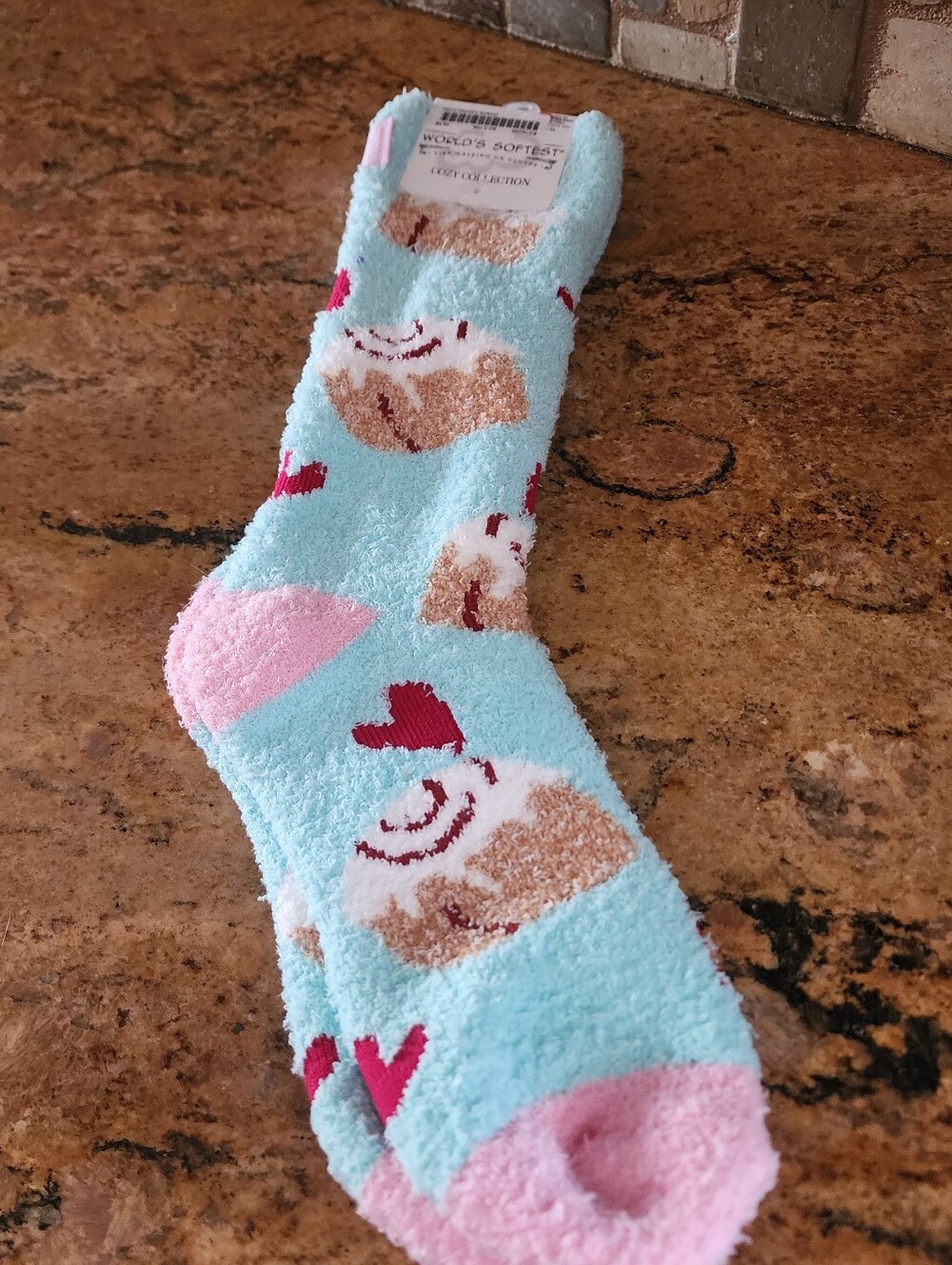 Cozy Blue Cupcake Pattern Fuzzy Socks - Women's
